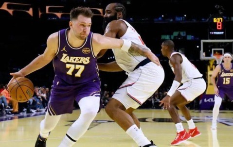 社区盾冲刺阶段再迎强敌；洛杉矶快船更衣室发声；主帅态度：更衣室稳定；赛程密集仍需轮换的简单介绍-开云入口