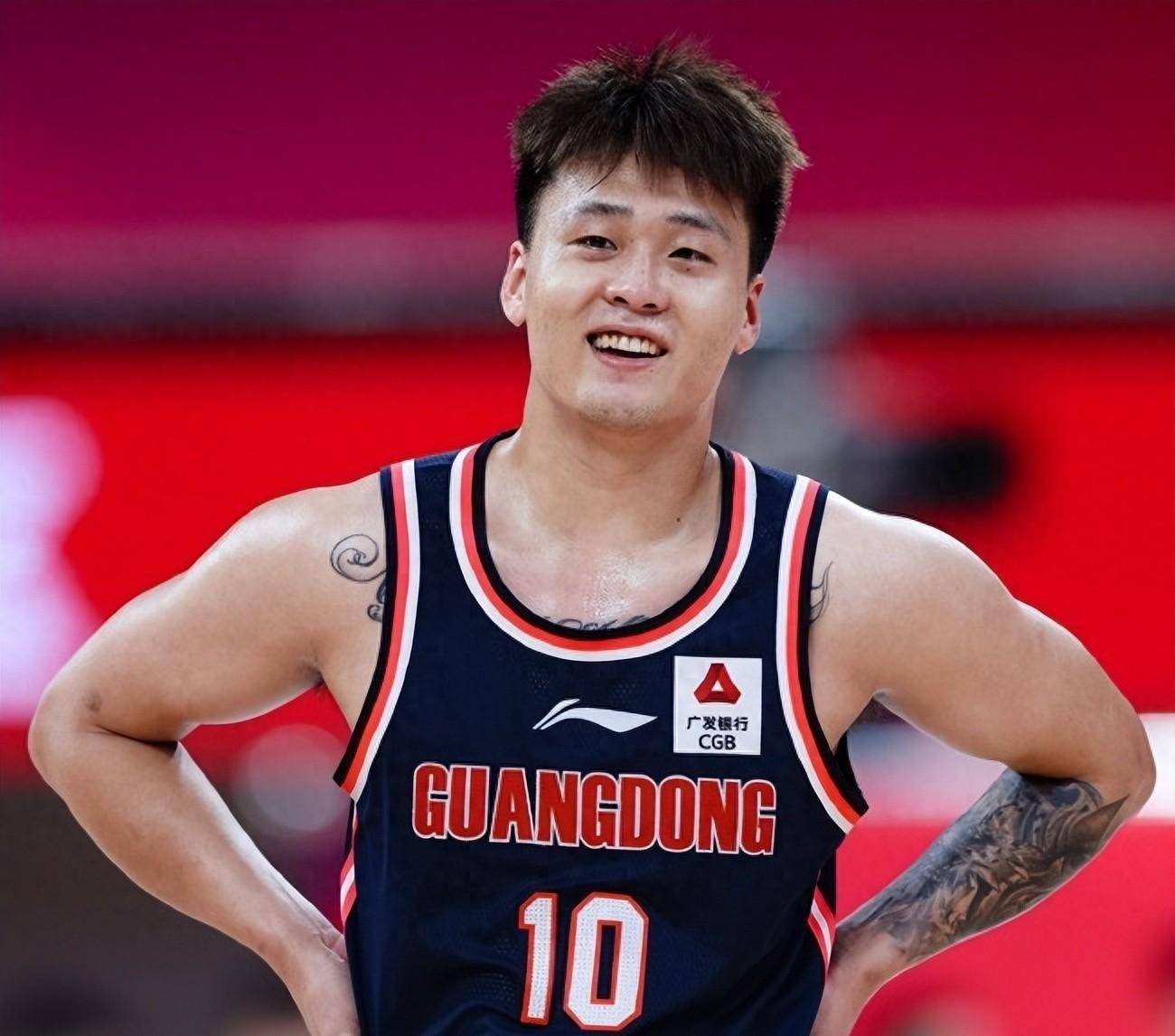 包含赛后体能课后,北京首钢绝杀压哨备战CBA常规赛,目标明确,高层口径保持一致的词条 包含赛后体能课后,北京首钢绝杀压哨备战CBA常规赛,目标明确,高层口径保持一致的词条