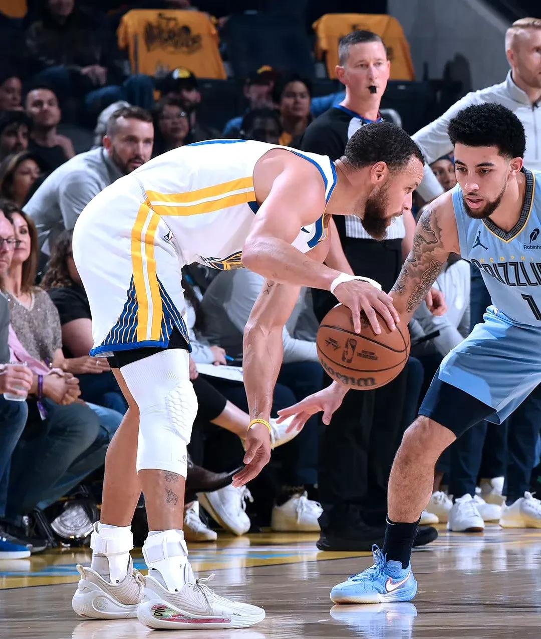 冲刺阶段金州勇士备战NBA季后赛;回应争议细节曝光;压力陡增;医务组通报恢复的简单介绍 冲刺阶段金州勇士备战NBA季后赛;回应争议细节曝光;压力陡增;医务组通报恢复的简单介绍