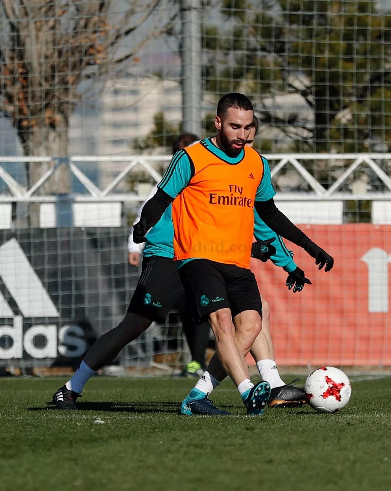 今夜体能课后，山东男篮队长鼓劲备战国王杯，引发热议，训练强度明显提升的简单介绍